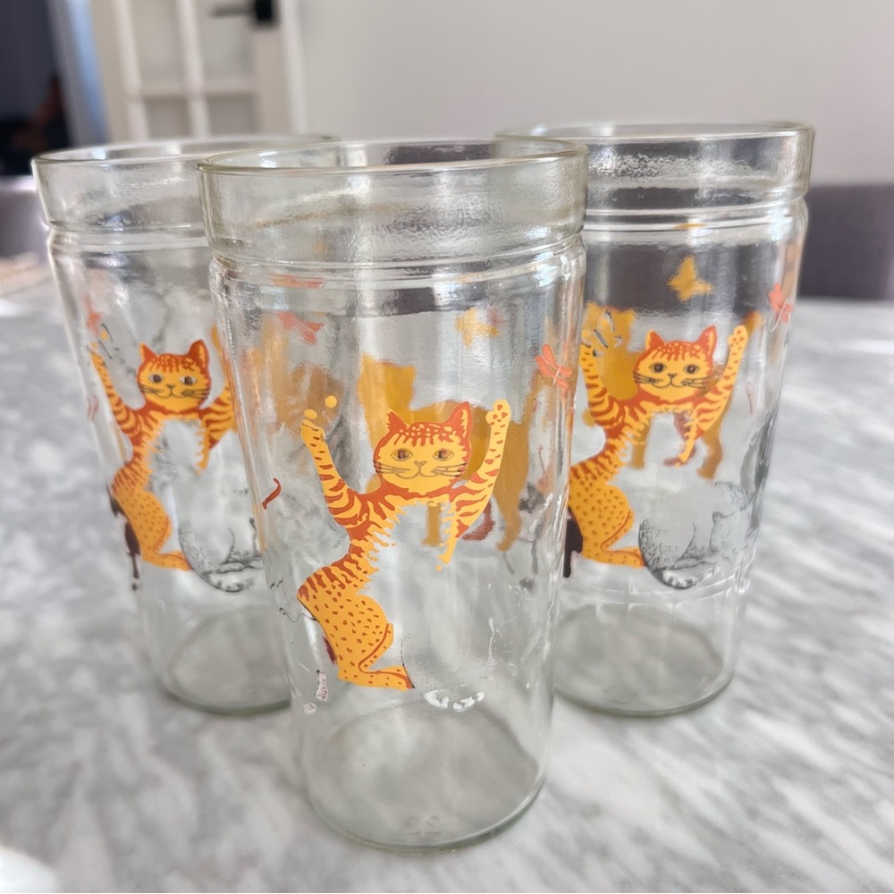 VTG Dancing Cat Drink Glasses Set of 3
